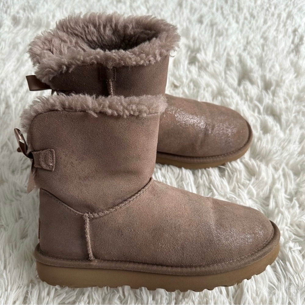 Ugg Mini Bailey Bow II Shimmer Boots Size 6
